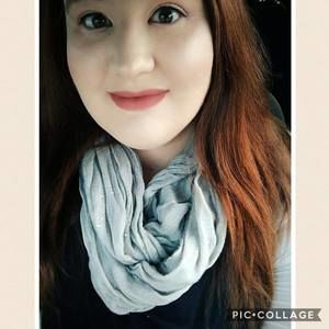 Meet your Posher, Briana